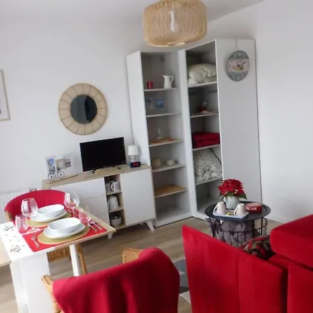 Cosy Neuf Pres De La Mer,balcon Et Parking Gratuit