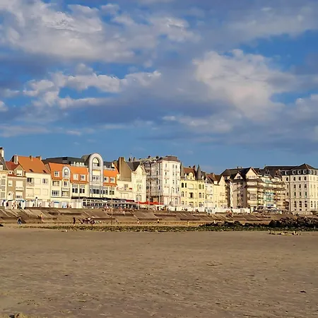Cosy Neuf Pres De La Mer,balcon Et Parking Gratuit Apartman Wimereux
